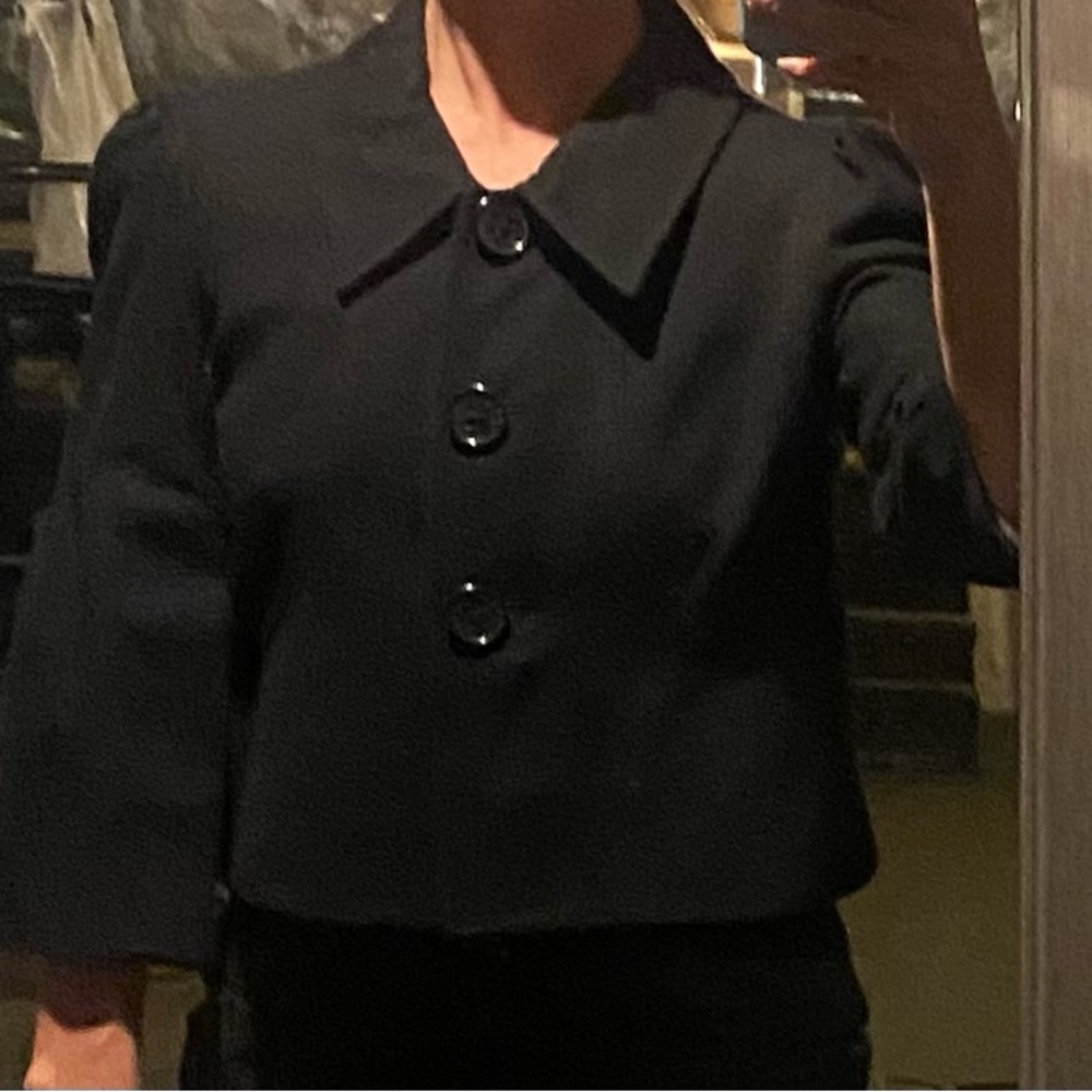 Chic Black Button-Up Jacket